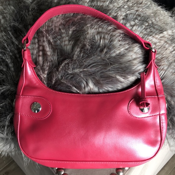 Longchamp pink purse very clean and cute. - Picture 5 of 11